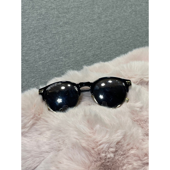 Unisex AONOR Sunglasses One Size Black and Gold - Picture 7 of 7